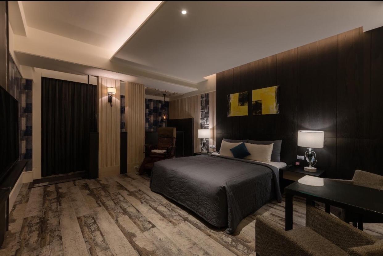 麗馨汽車旅館 Leesing Motel Kaohsiung Eksteriør bilde