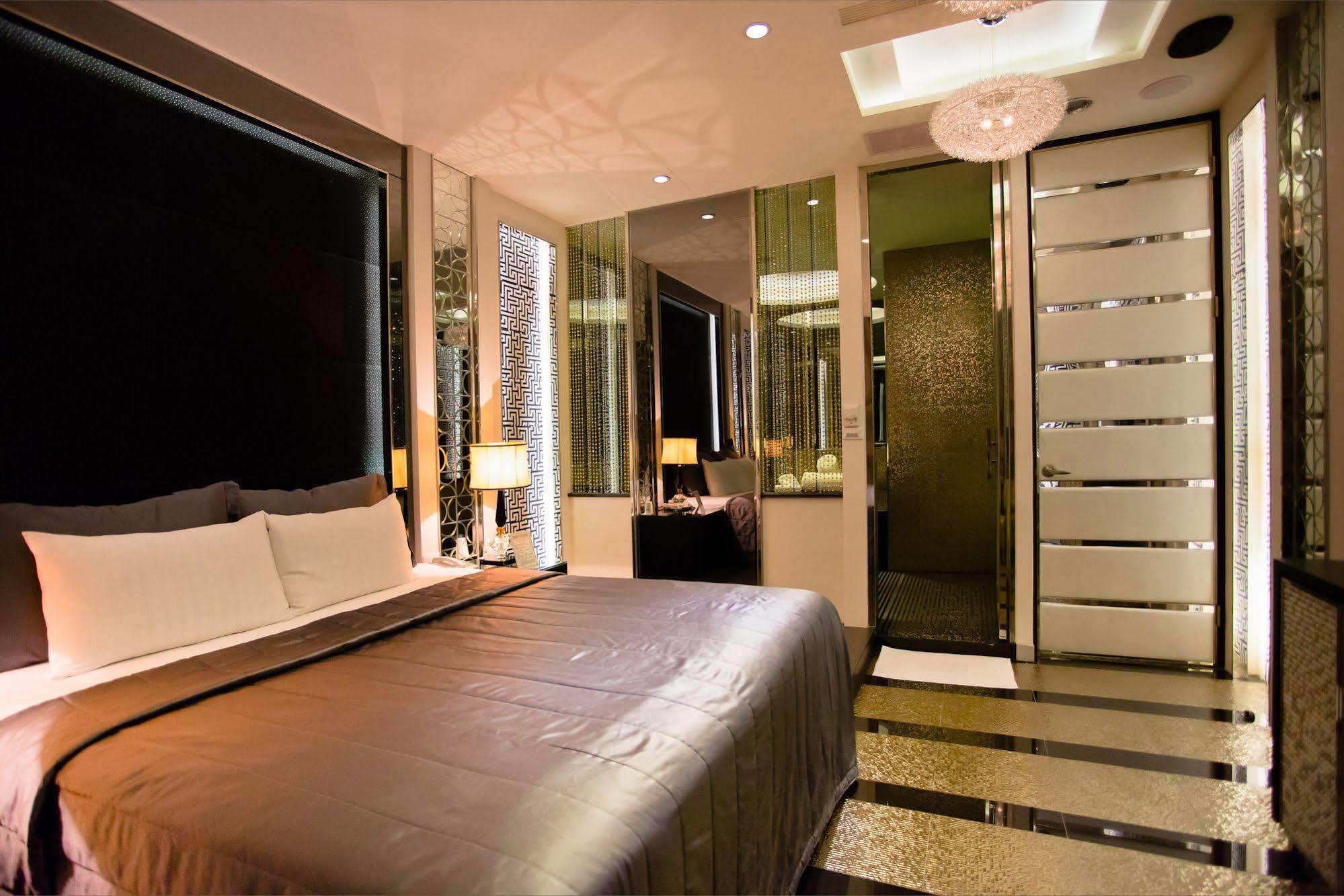 麗馨汽車旅館 Leesing Motel Kaohsiung Eksteriør bilde
